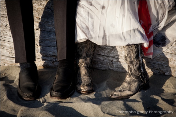 Medocino Elopement Photography at the Albion Inn - Michelle & Eugene